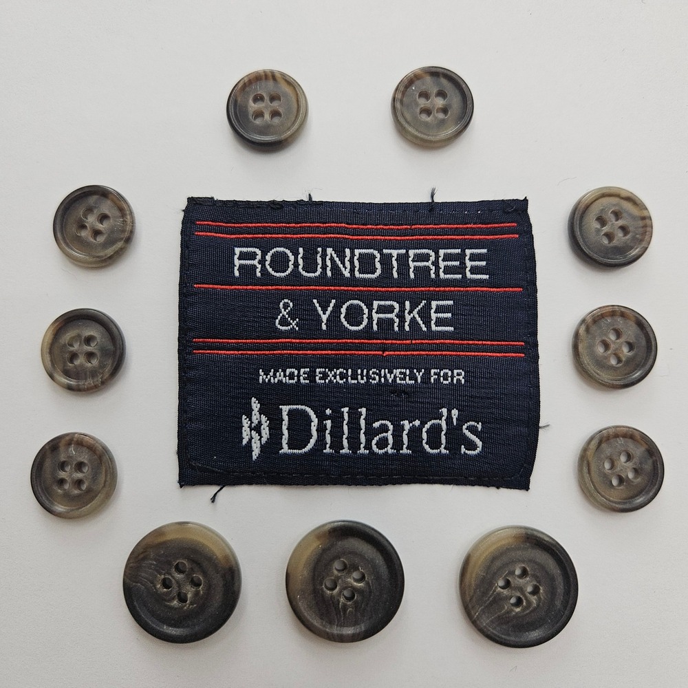 Roundtree & Yorke Brown Suit Blazer Replacement Buttons Marbled Set of 11 Sewing